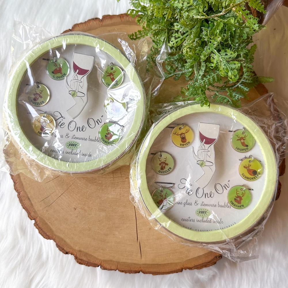 Set of 12 - Wine Glass Charm Markers Rings Coasters - Tie One On Drunk Reindeer